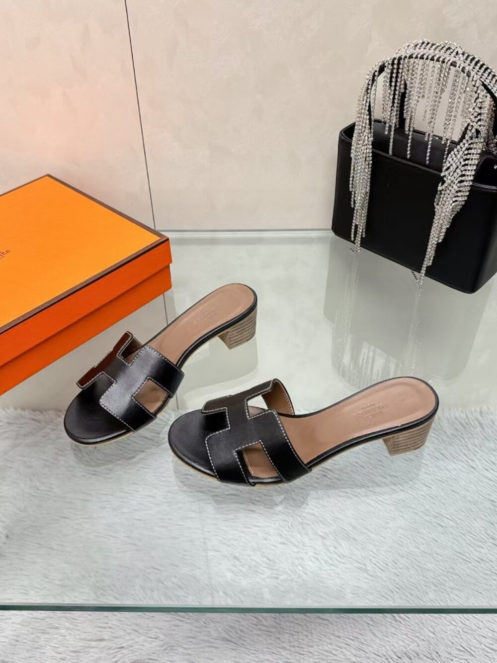 Hermès Oasis Black Leather H Cutout Block Heel Slide Sandals